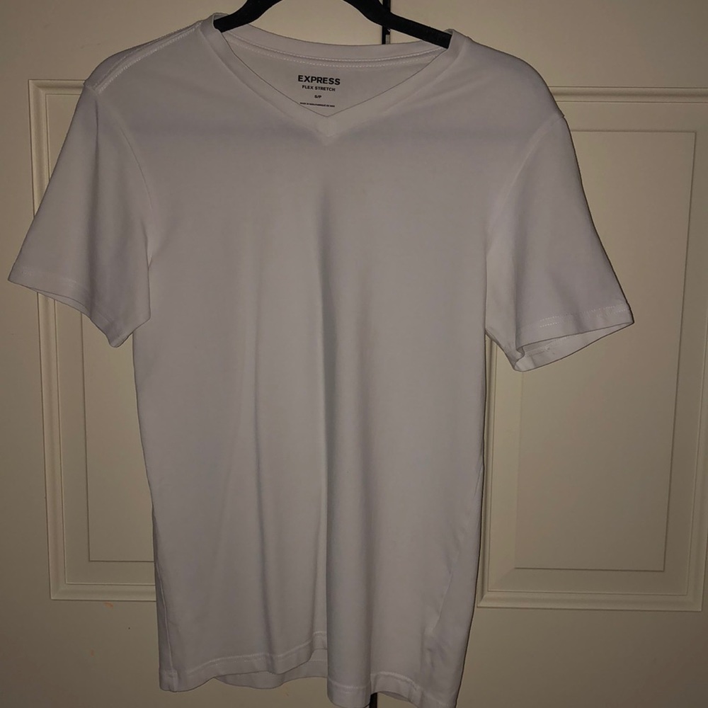 EXPRESS white mens tee